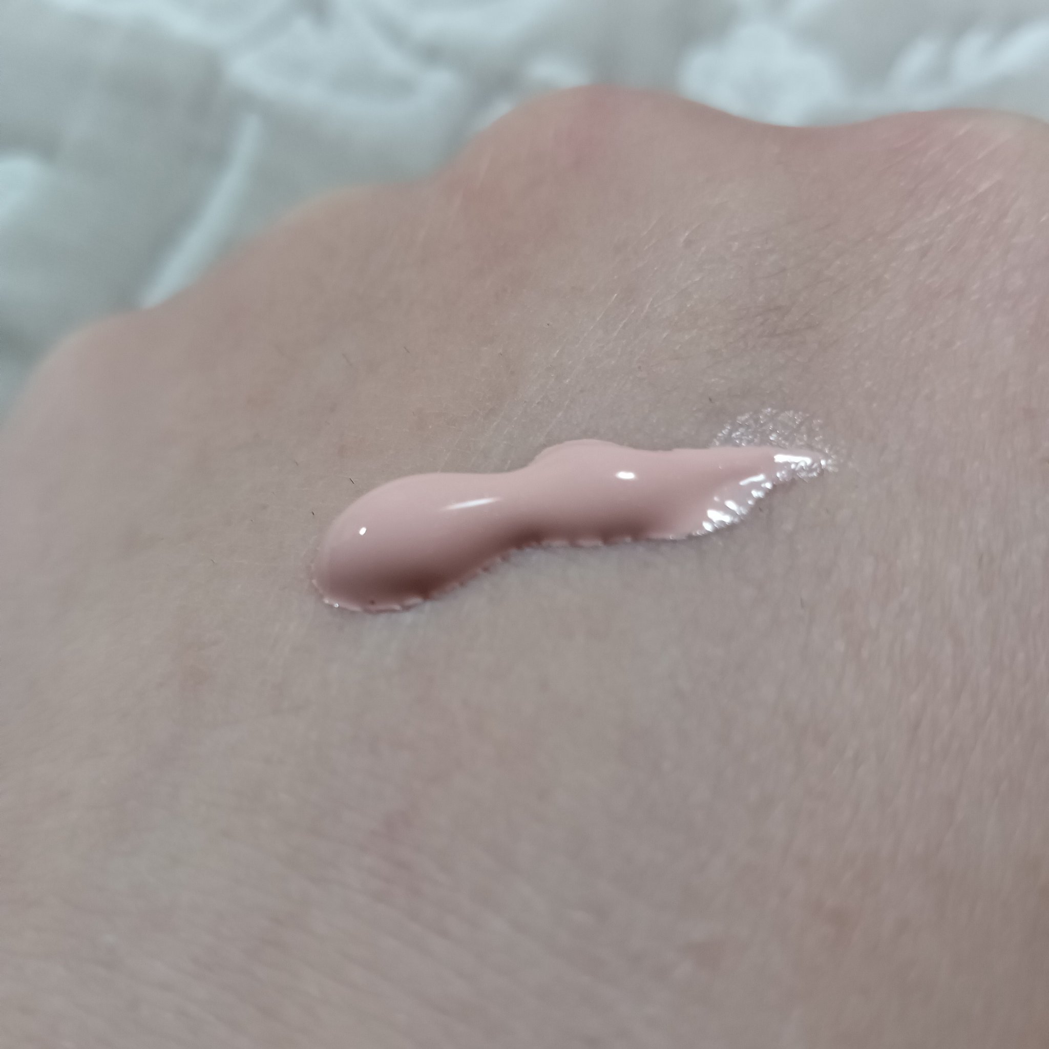 ミネラル 薬用プライマーベース ピンク/TIME SECRET/化粧下地を使ったクチコミ（3枚目）