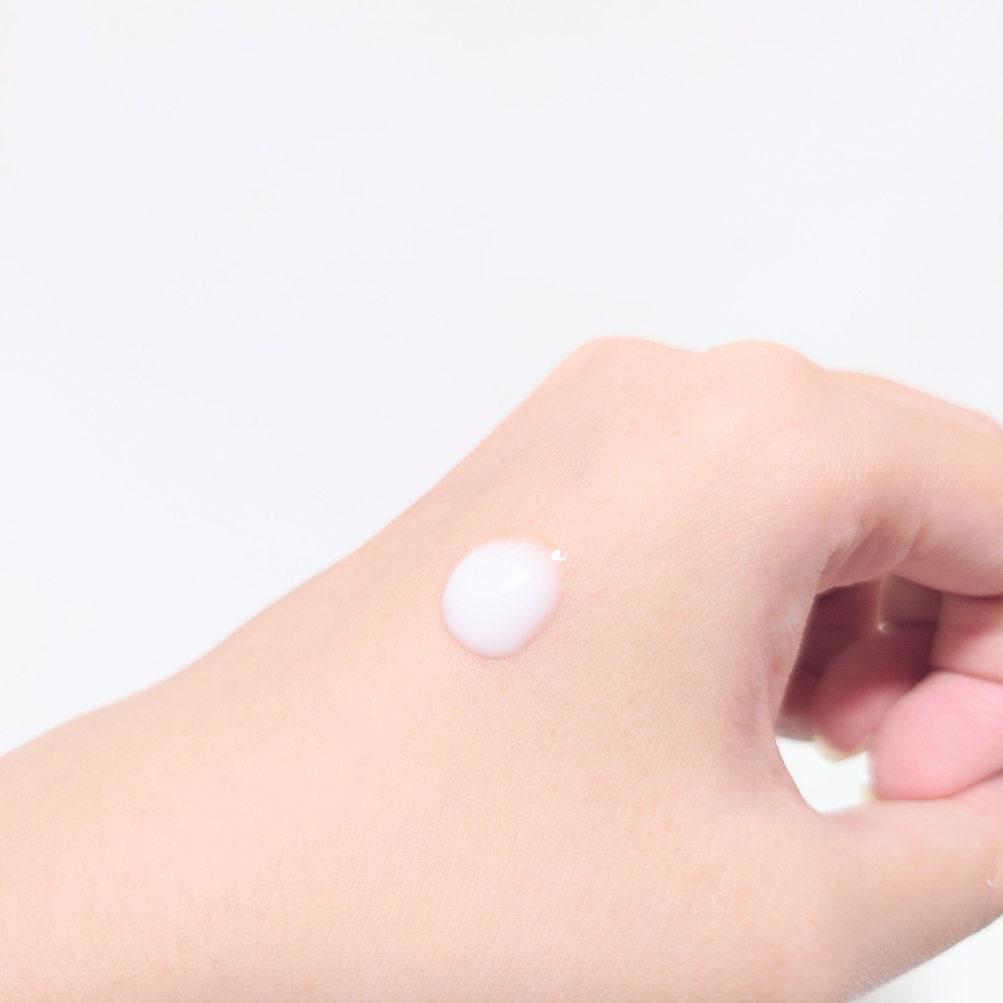 vitoas(ビトアス) マイパーフェクション Ｉ しっとり/vitoas/美容液を使ったクチコミ（2枚目）