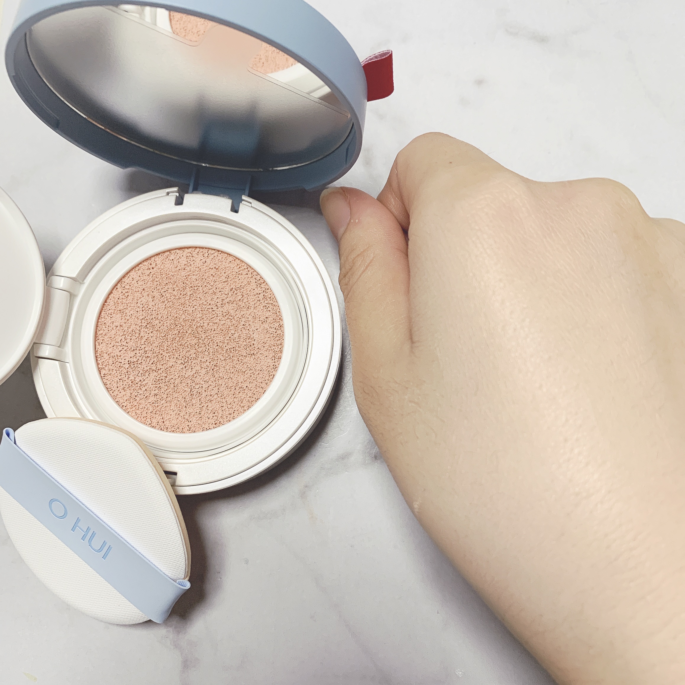 アルティメットフィット トーンアップデニムクッション/OHUI/クッションファンデーションを使ったクチコミ（3枚目）