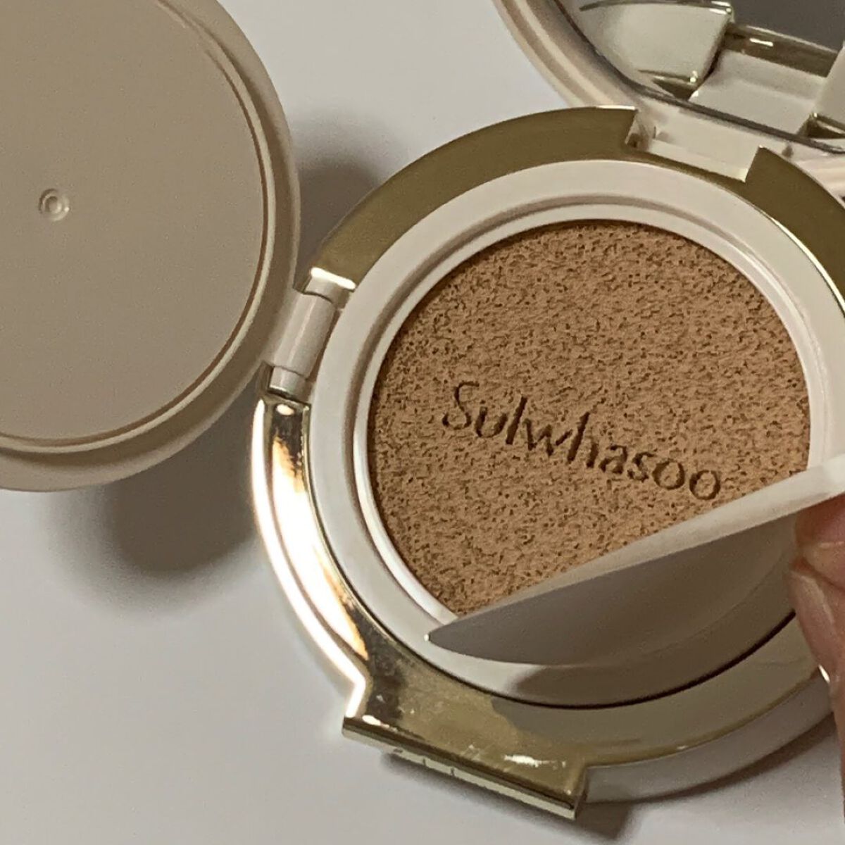 パーフェクティング クッション/エアリ/Sulwhasoo/クッションファンデーションを使ったクチコミ(5枚目)