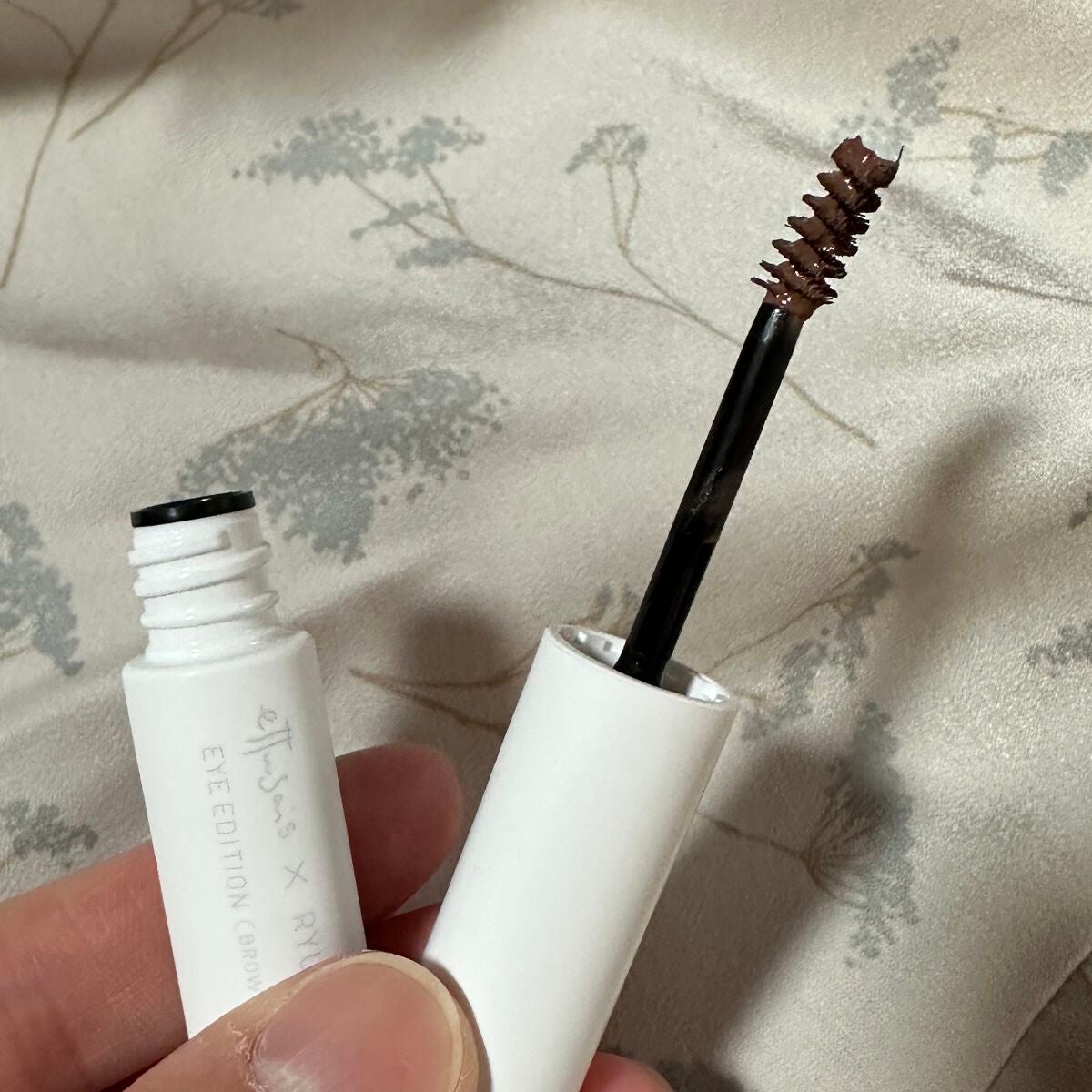 エテュセ アイエディション (ブロウマスカラ) EX R728 策略ピンクブラウン(限定)/ettusais/眉マスカラを使ったクチコミ(2枚目)