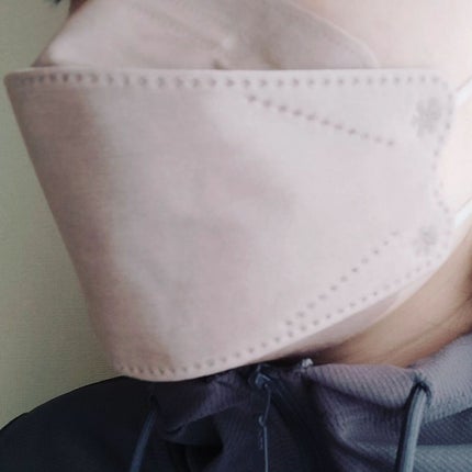 KUCHIRAKUMASK(GRAY)30枚入/ISDG 医食同源ドットコム/マスクを使ったクチコミ(4枚目)