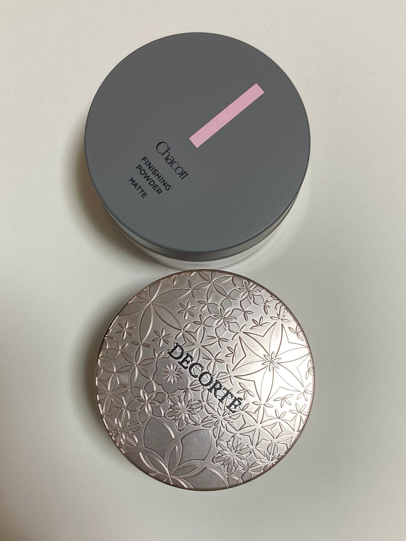 フィニッシングパウダー マット/チャコット・コスメティクス/ルースパウダーを使ったクチコミ(6枚目)