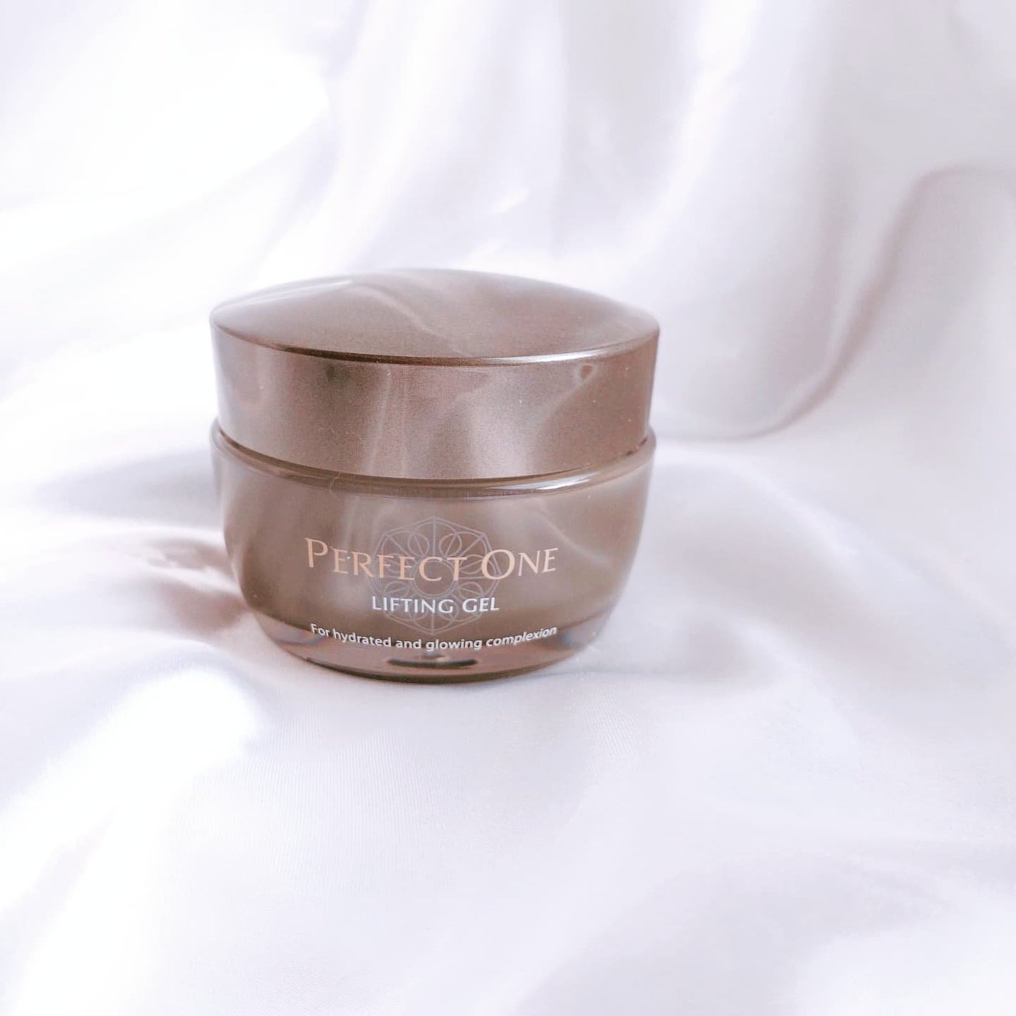 パーフェクトワン リフティングジェル/パーフェクトワン/オールインワン化粧品を使ったクチコミ(8枚目)
