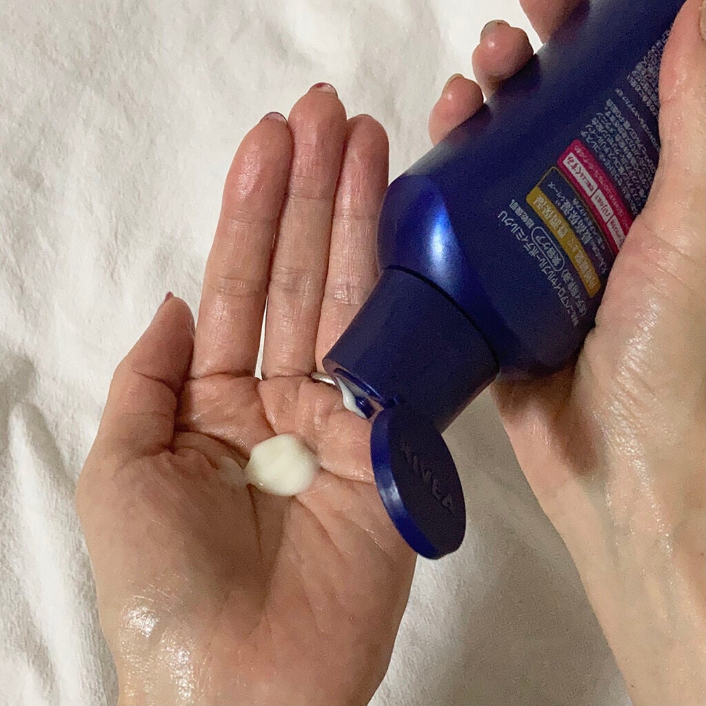 ニベア ロイヤルブルーボディミルク 美容ケア/ニベア/ボディミルクを使ったクチコミ(2枚目)