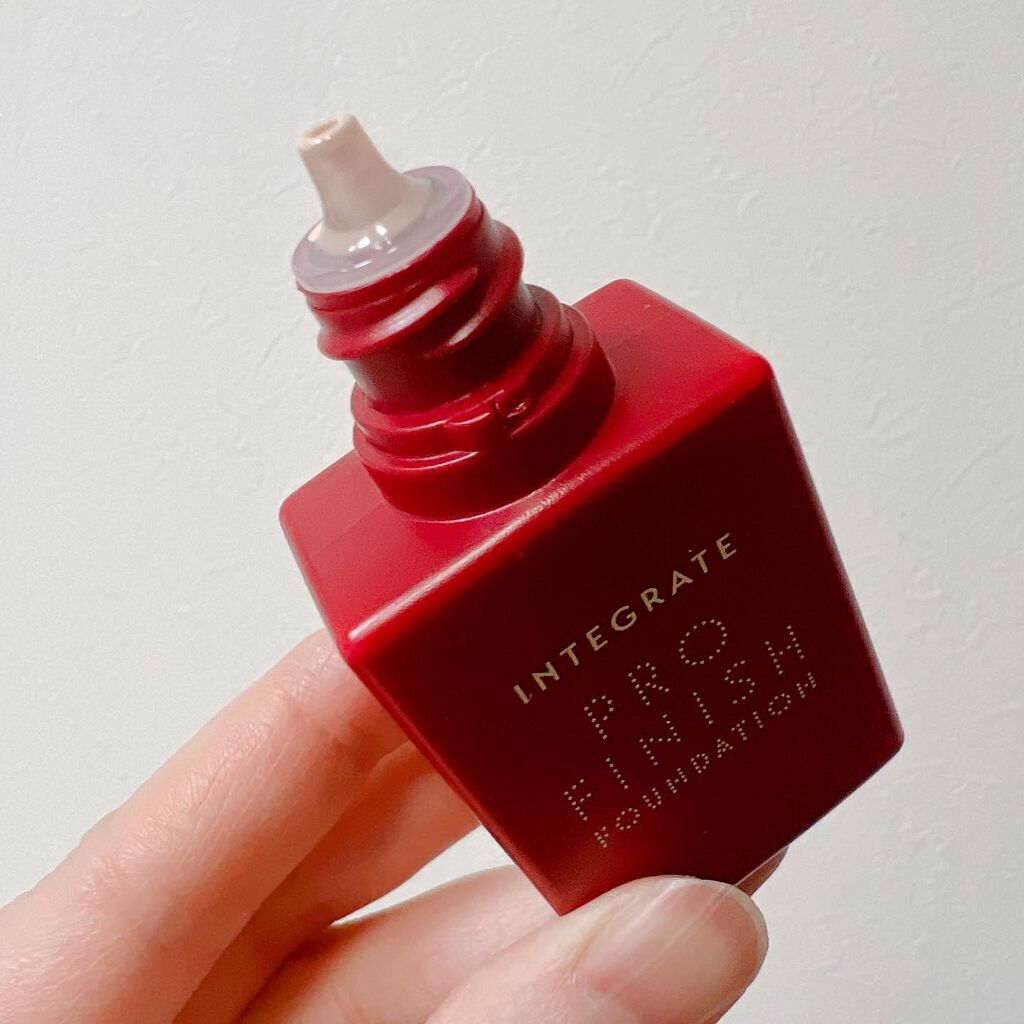 プロフィニッシュリキッド/インテグレート/リキッドファンデーションを使ったクチコミ（2枚目）