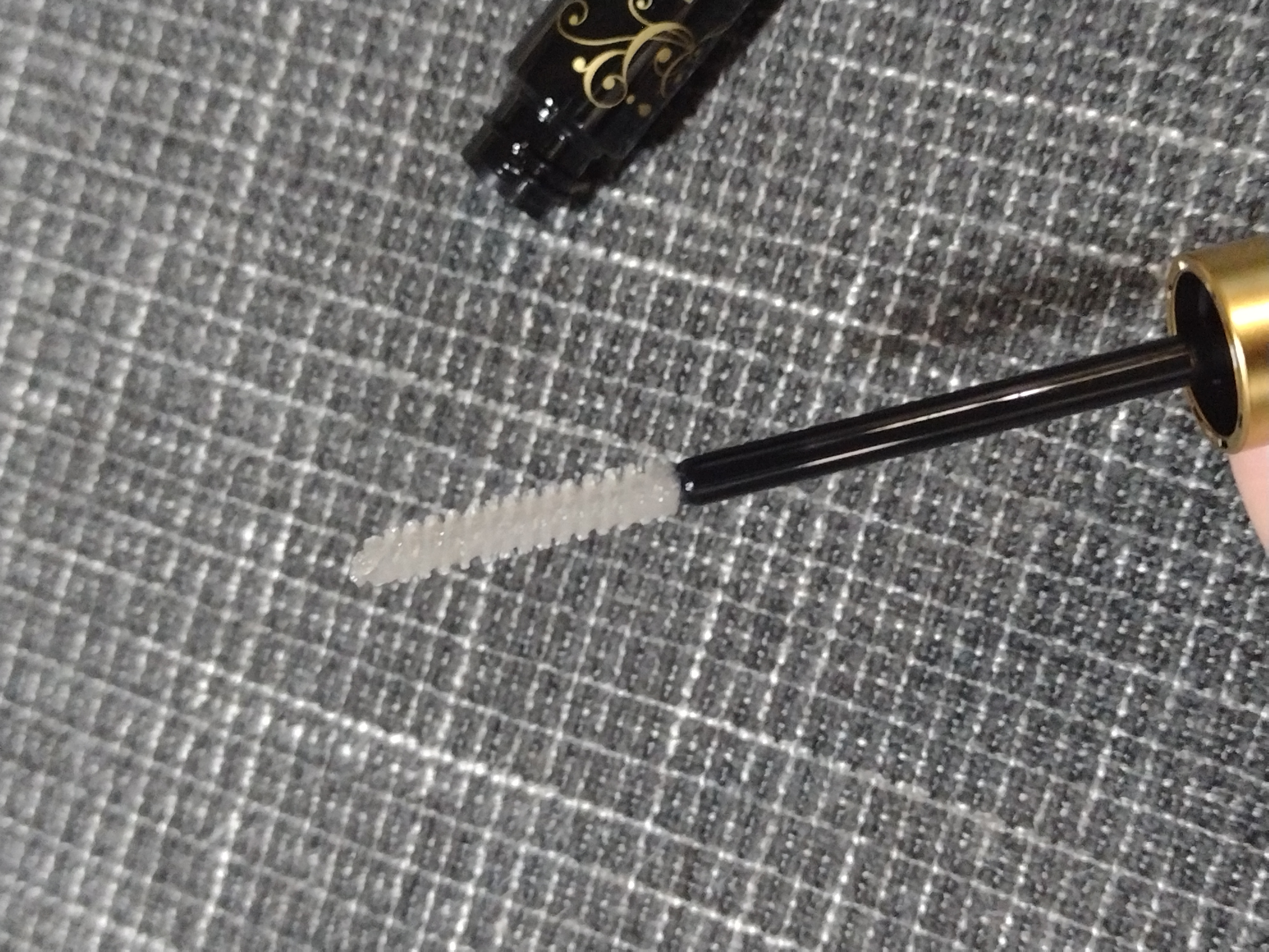 ラッシュアップキーパー/LUXIER/マスカラ下地を使ったクチコミ（3枚目）