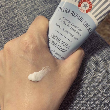 Ultra Repair Cream/First Aid Beauty/フェイスクリームを使ったクチコミ(2枚目)