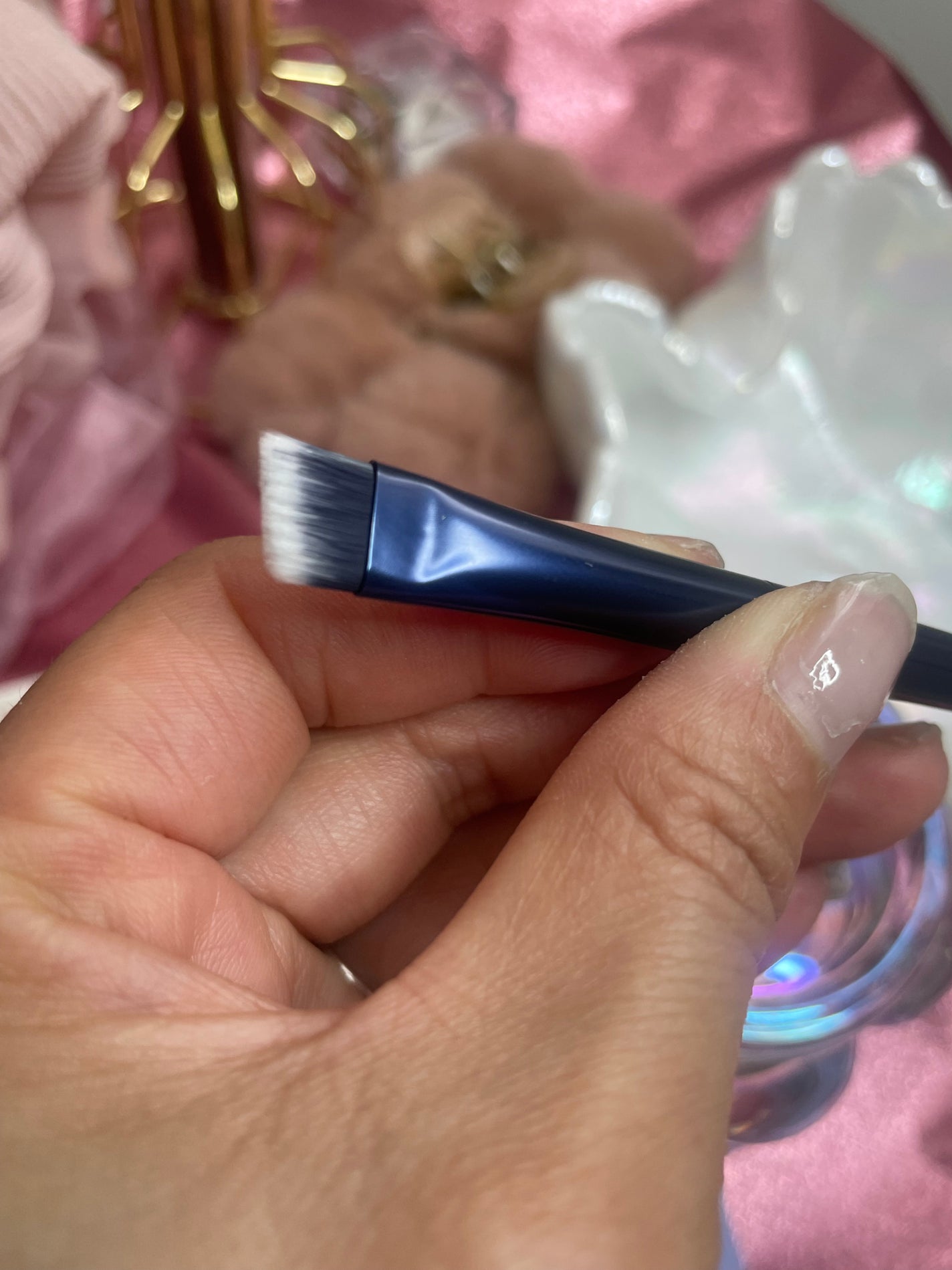 ちゃんまぃ on LIPS 「お恥ずかしながら、SIXPLUSのメイクブラシ初体験‼️🔰色ん..」(3枚目)