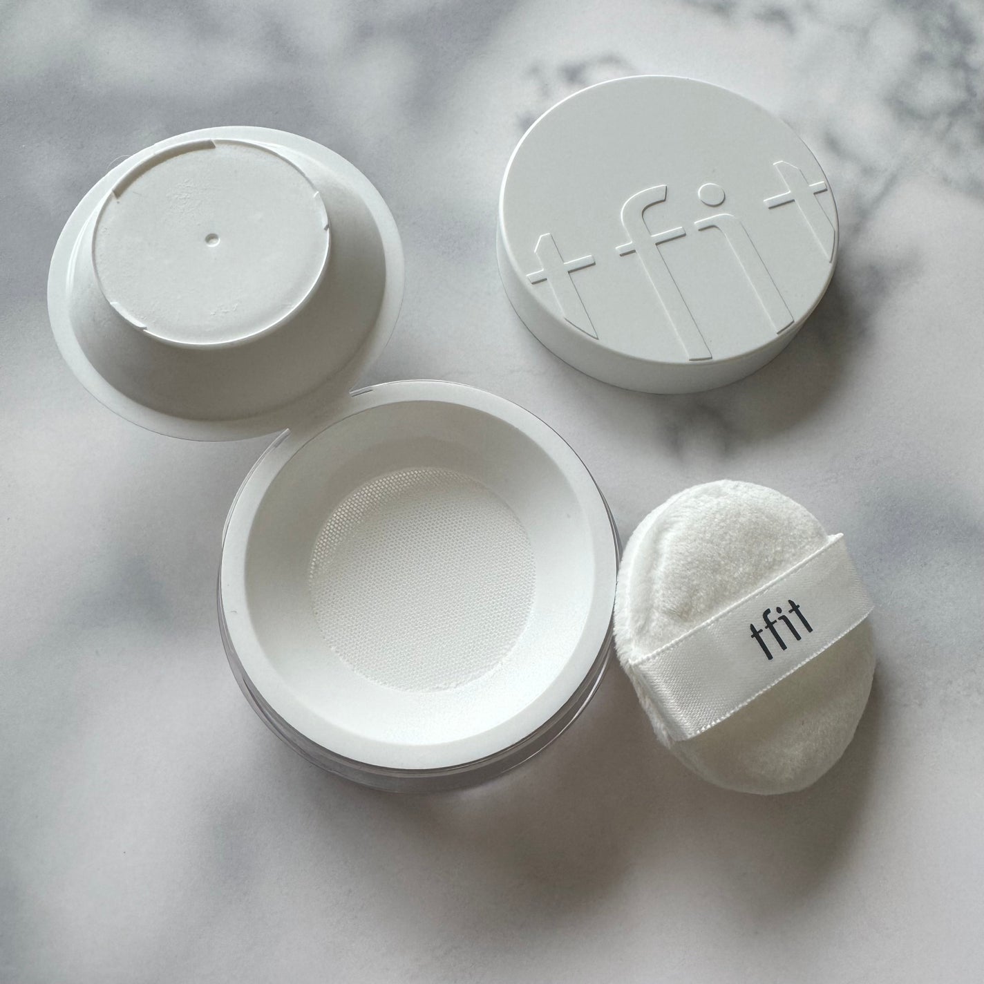 トランスルーセントセットフィニッシングパウダー/TFIT/ルースパウダーを使ったクチコミ(3枚目)