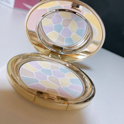 ラ プードル オートニュアンス/Elégance/プレストパウダーを使ったクチコミ(1枚目)