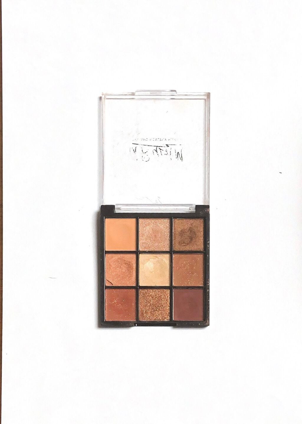 まかろん/마카롱 フォロバ100 on LIPS 「今日は私が最もよく使用しているアイシャドウについて紹介していき..」(4枚目)