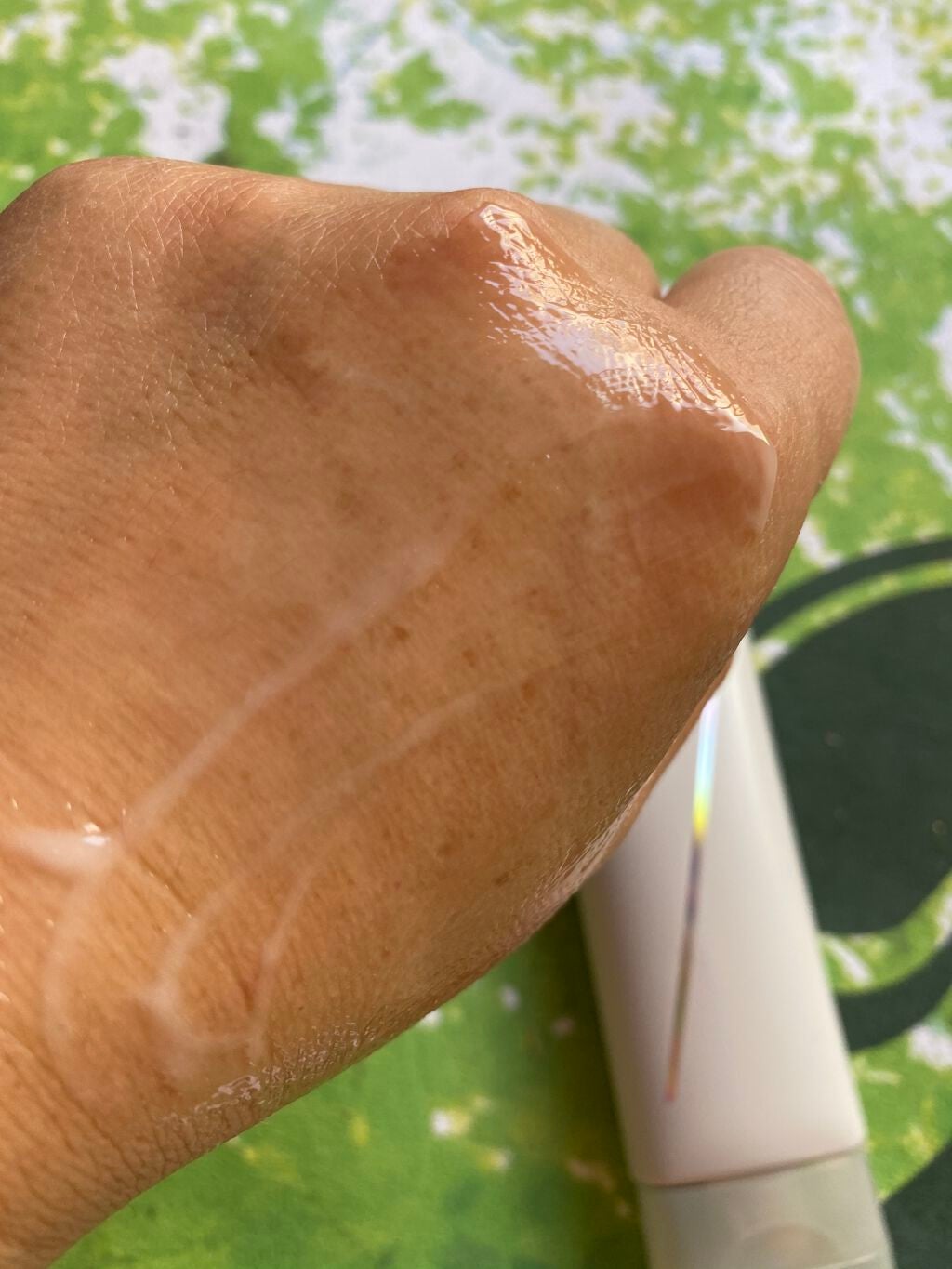 ディズム オールインワンジェル/DISM/オールインワン化粧品を使ったクチコミ(3枚目)