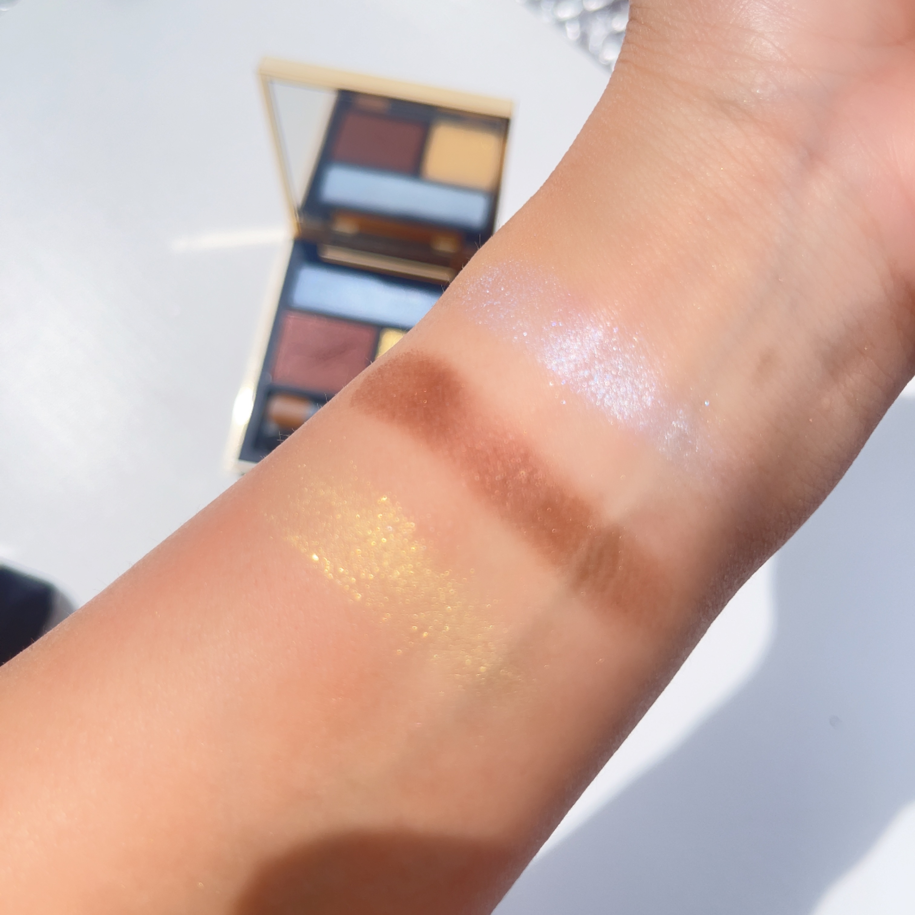 ブラーリング/OLOLA/カラーコンタクトレンズを使ったクチコミ（2枚目）