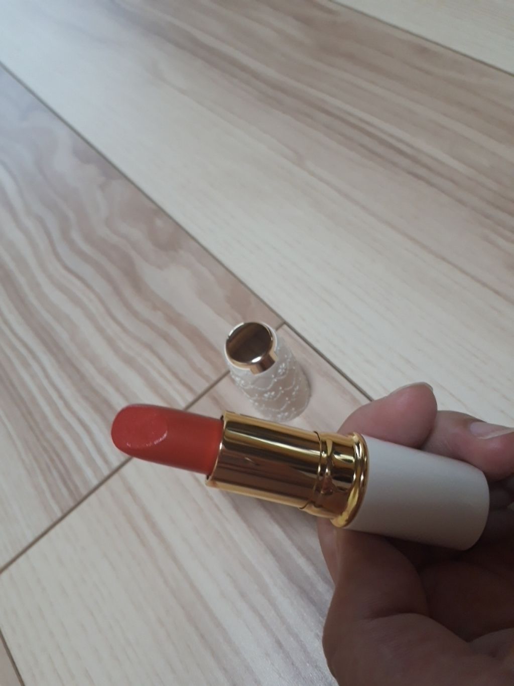 ラスティング リップカラーN/CEZANNE/口紅を使ったクチコミ（1枚目）