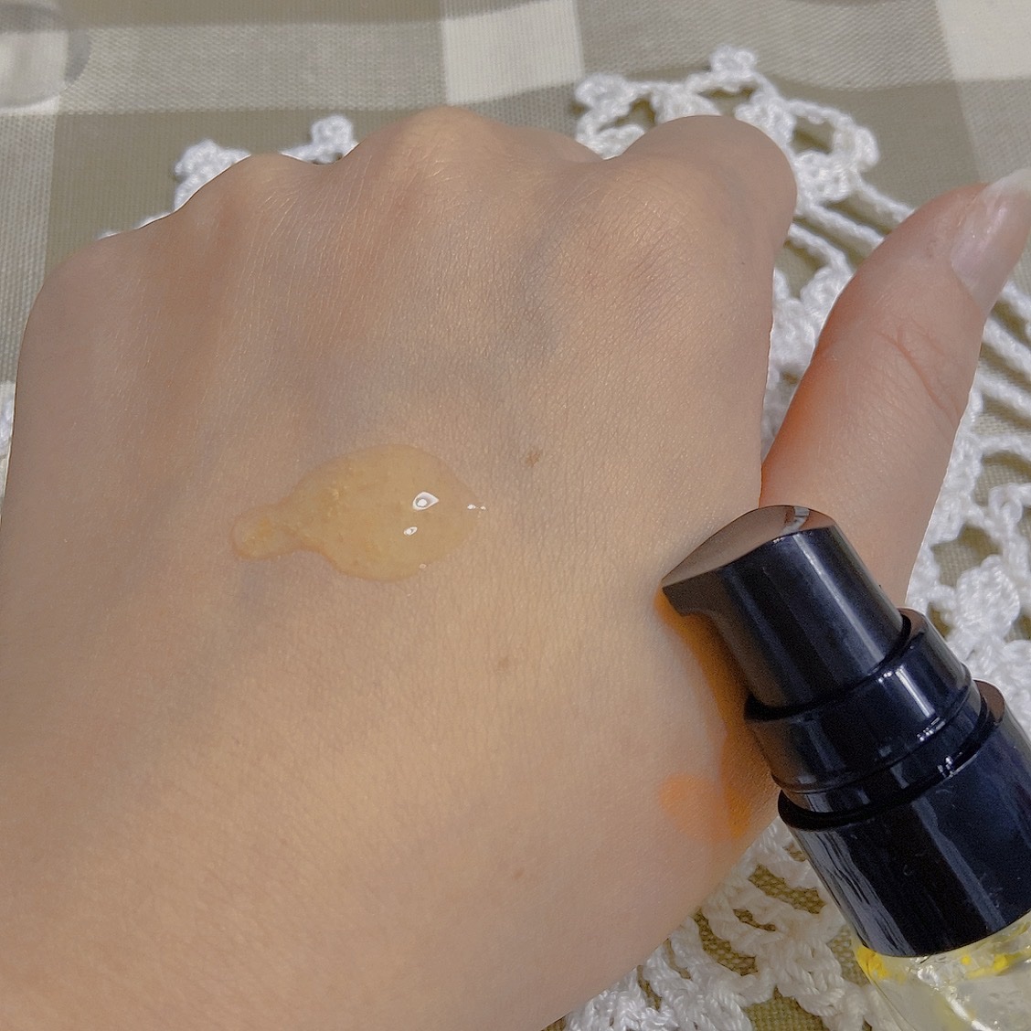 ゴールデンシルク ピュアセラム/MAYUNA/美容液を使ったクチコミ（2枚目）