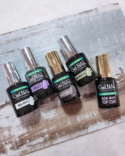 ジェルネイル(ライト対応)/セリア/ジェルネイルを使ったクチコミ(4枚目)