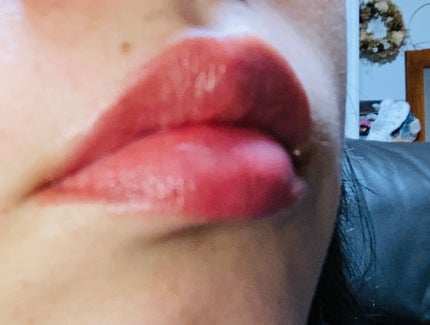 アンドバイロムアンド グラッシーボムティント/&nd by rom&nd/リップティントを使ったクチコミ(9枚目)