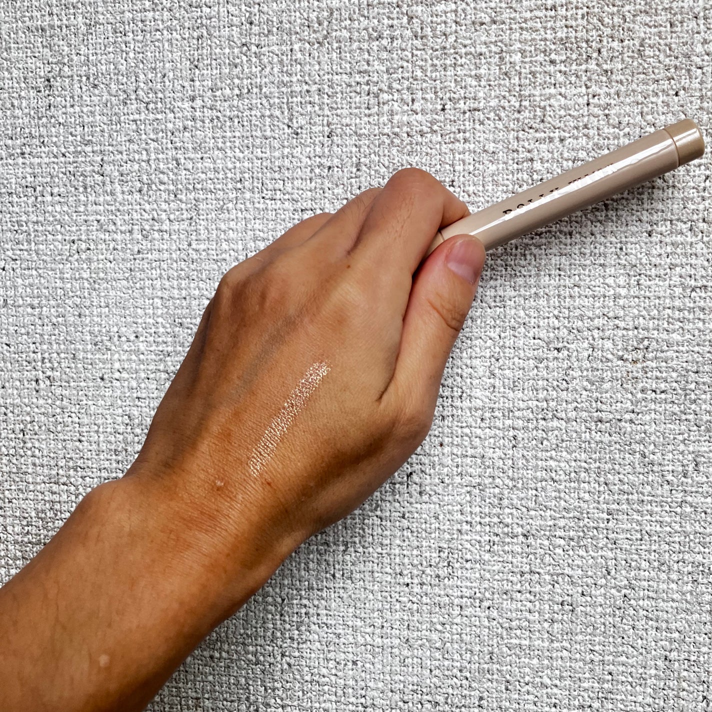 スティックラメシャドウ/ドーリーウインク/スティックアイシャドウを使ったクチコミ(4枚目)