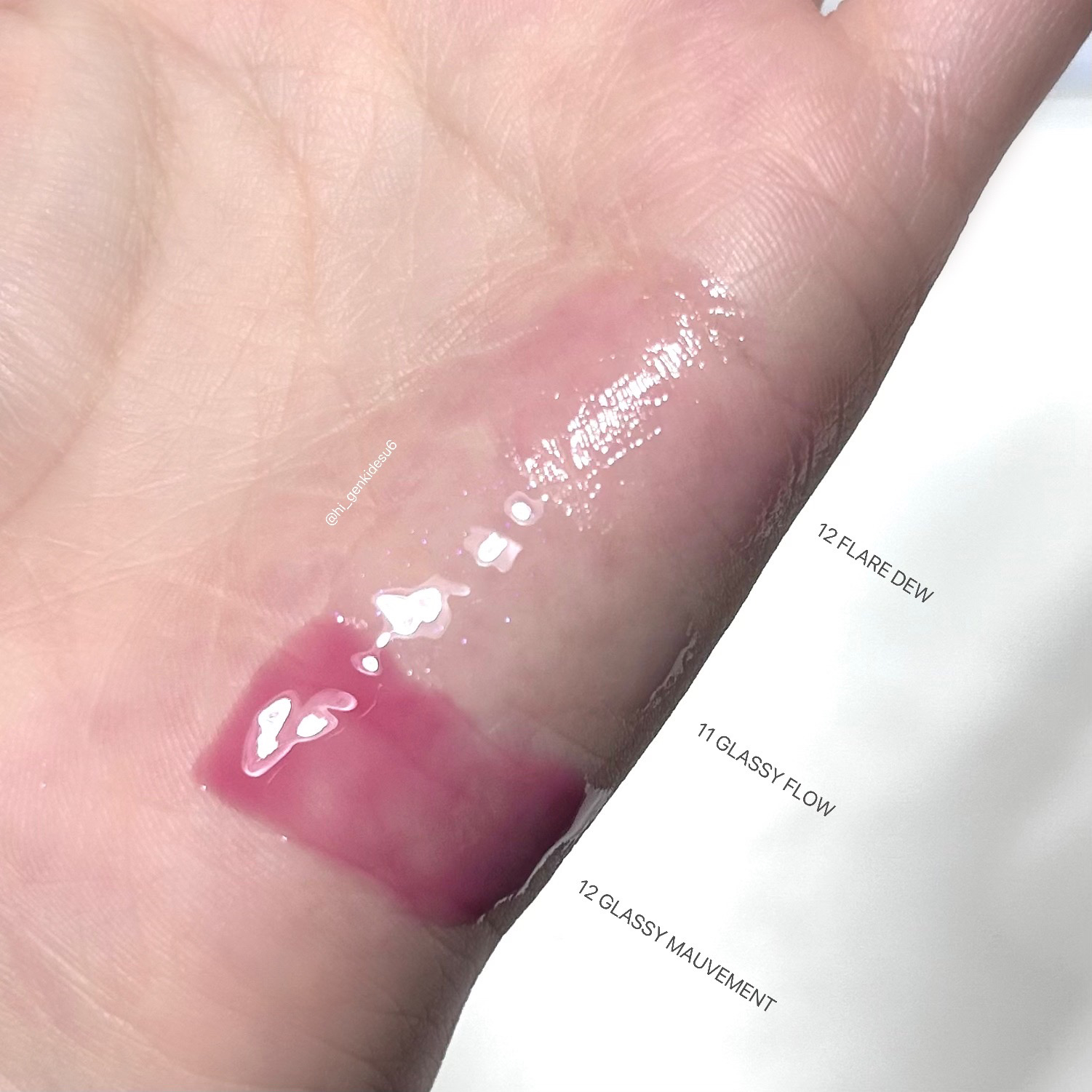 デュイジェルグレーズスティック/wakemake/口紅を使ったクチコミ（2枚目）