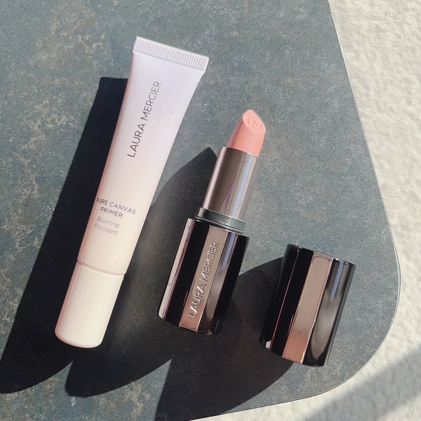 ローラ メルシエ ピュア キャンバス プライマー ブラーリング N 15ml(トラベルサイズ)/ローラ メルシエ/化粧下地を使ったクチコミ（1枚目）