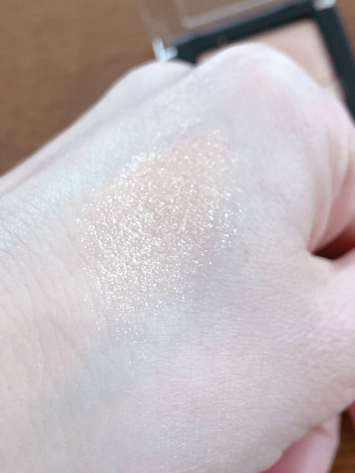 プロ シングル シャドウ/CLIO/単色アイシャドウを使ったクチコミ（3枚目）