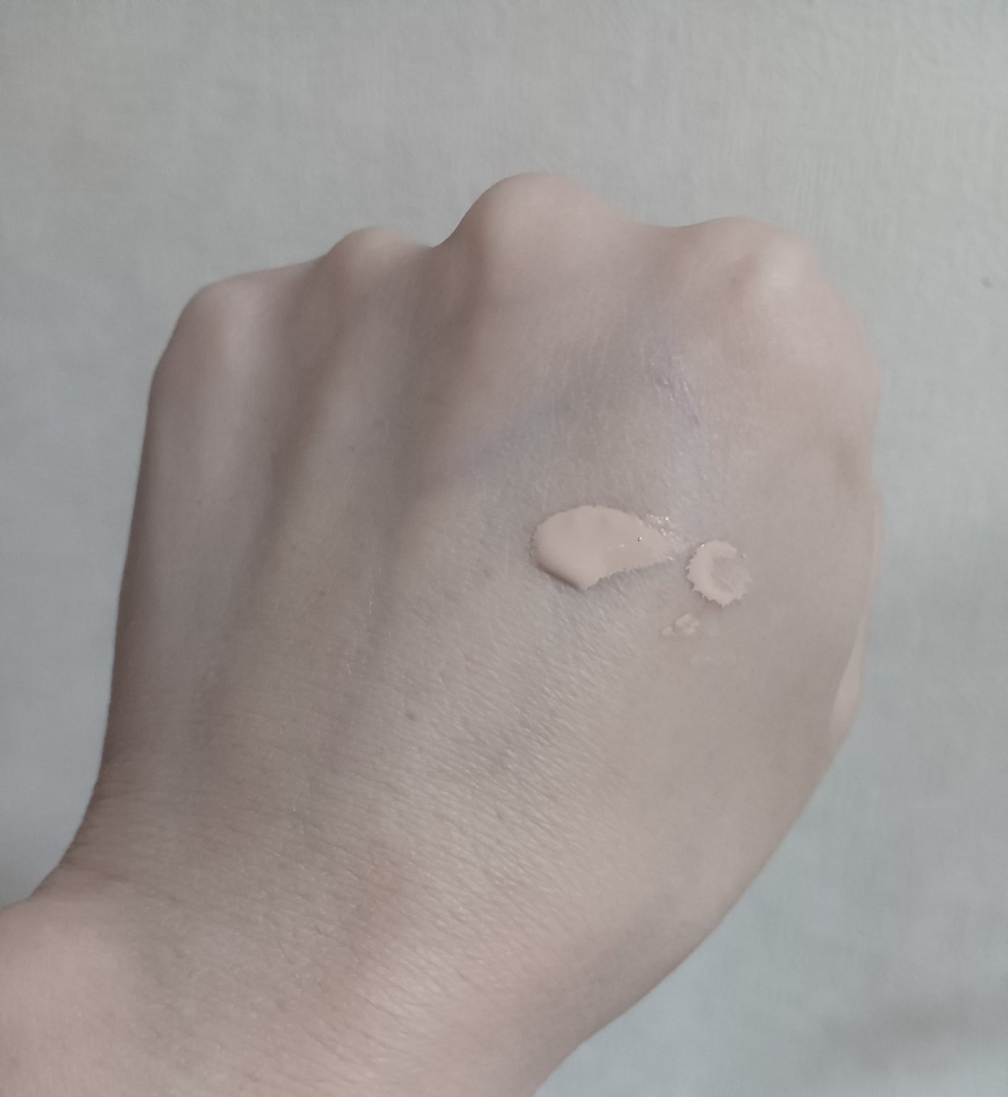 クレ・ド・ポー ボーテ タンフリュイドエクラ ナチュレル/クレ・ド・ポー ボーテ/リキッドファンデーションを使ったクチコミ(4枚目)