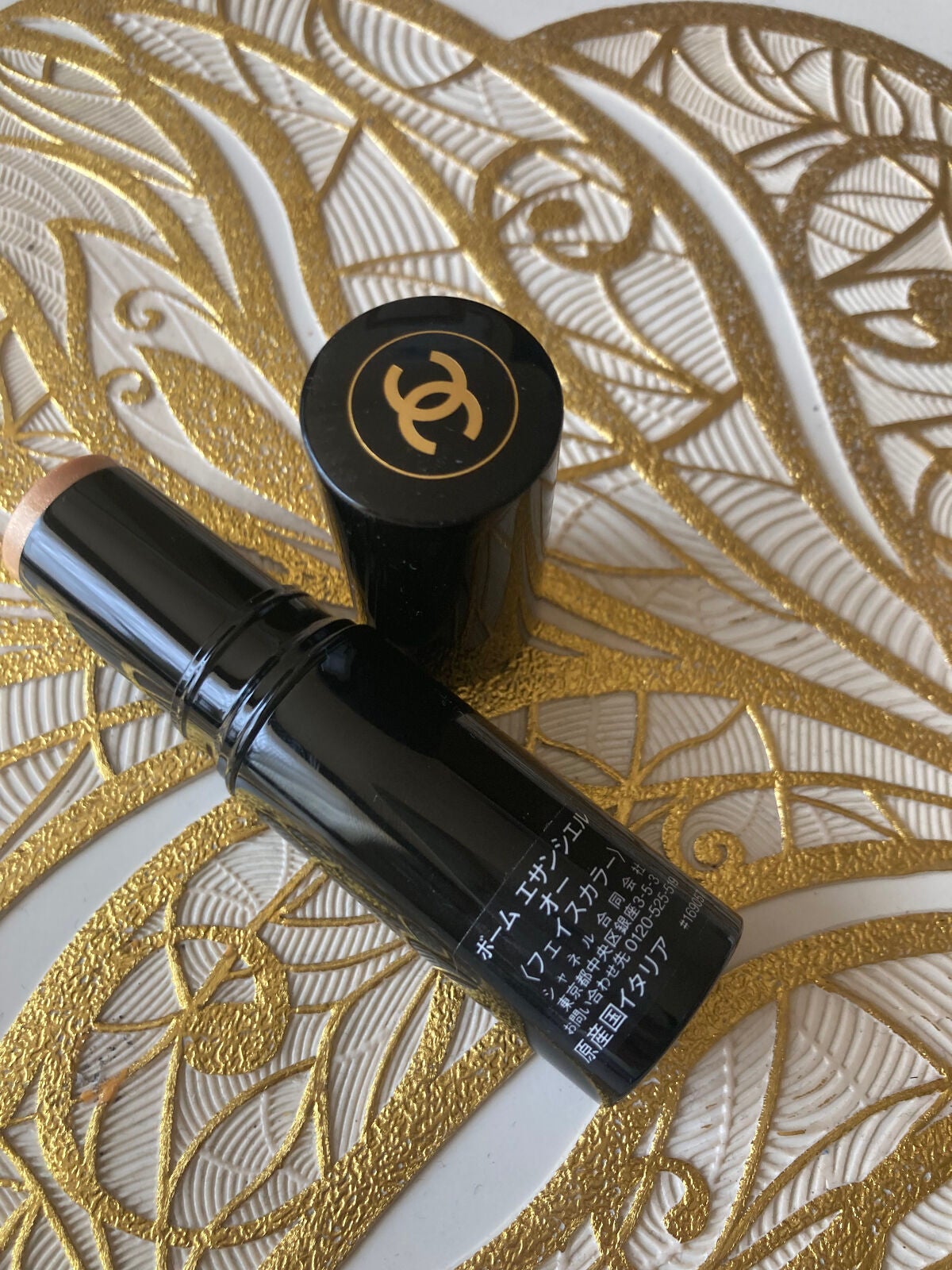 ボーム エサンシエル/CHANEL/スティックハイライトを使ったクチコミ(2枚目)