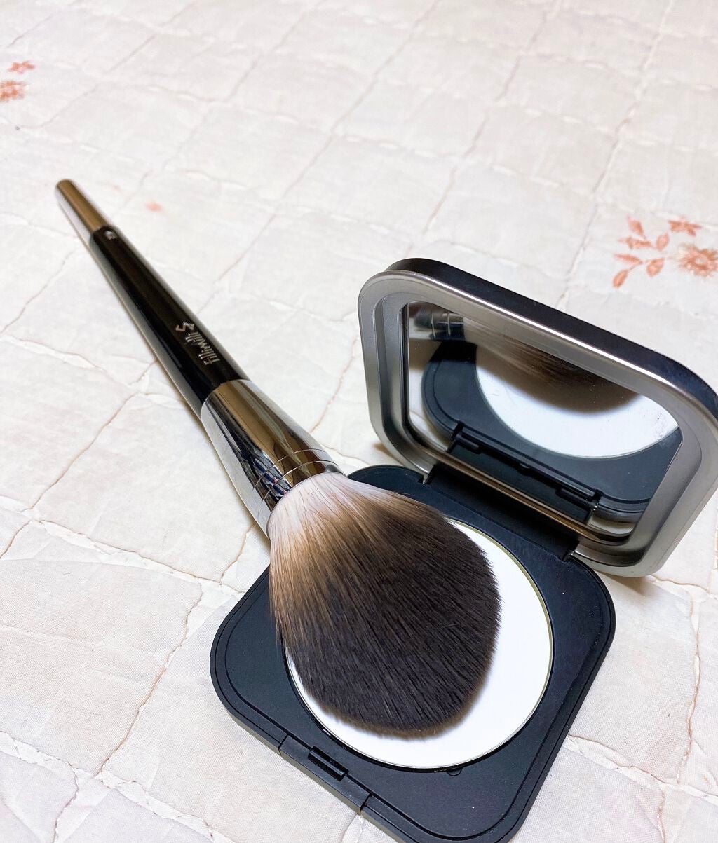 Fillimilli Vカットファンデーションブラシ 822/fillimilli/メイクブラシを使ったクチコミ(2枚目)