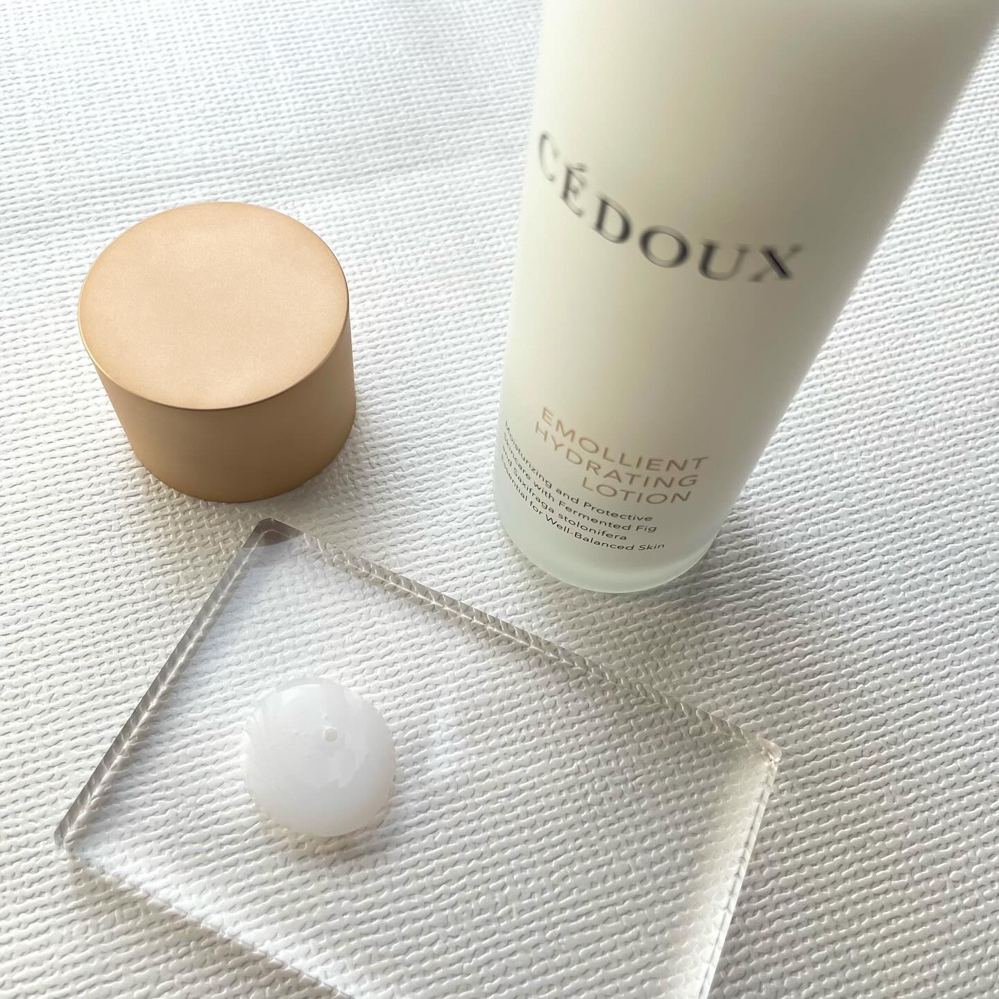 エモリエント　ハイドレーティング　ローション/CEDOUX　（セドゥ）/化粧水を使ったクチコミ（3枚目）