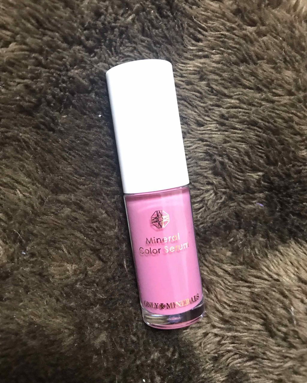 ミネラルカラーセラム 03 カメリアピンク/ONLY MINERALS/リップグロスを使ったクチコミ（1枚目）