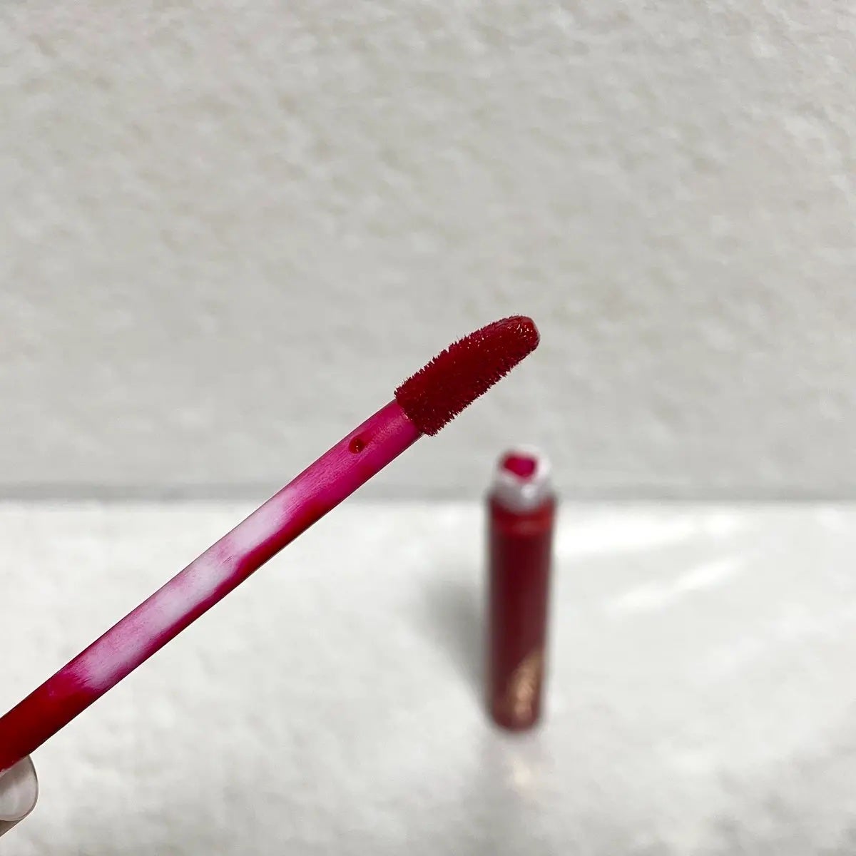 ロングラスティングマットティント/LIPHIP(リップヒップ)/リップティントを使ったクチコミ(2枚目)