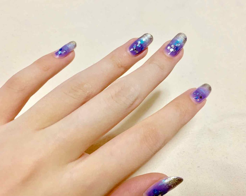 カラフルネイルズ/キャンメイク/マニキュアを使ったクチコミ（1枚目）