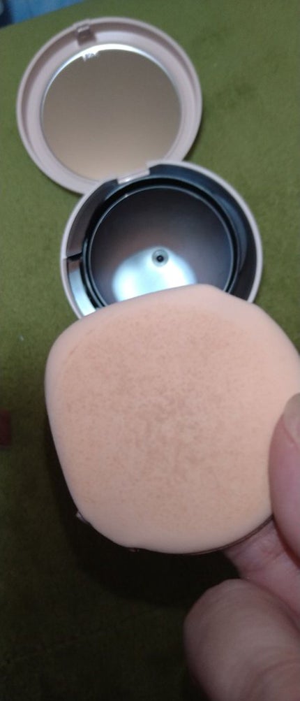 クッションファンデーション/CEZANNE/クッションファンデーションを使ったクチコミ(5枚目)