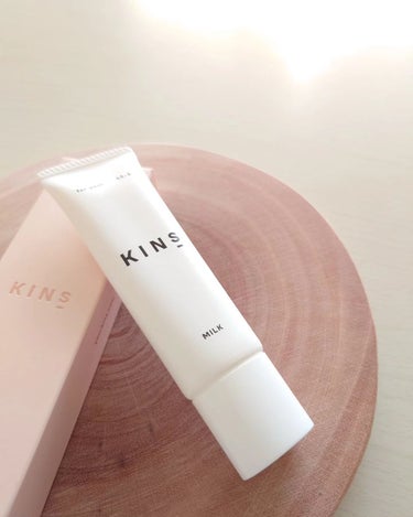 KINS ミルクのクチコミ「▶skincare

マキアサロンにて
お土産でいただいた
 #kinsmilk  使ってみま.....」（3枚目）