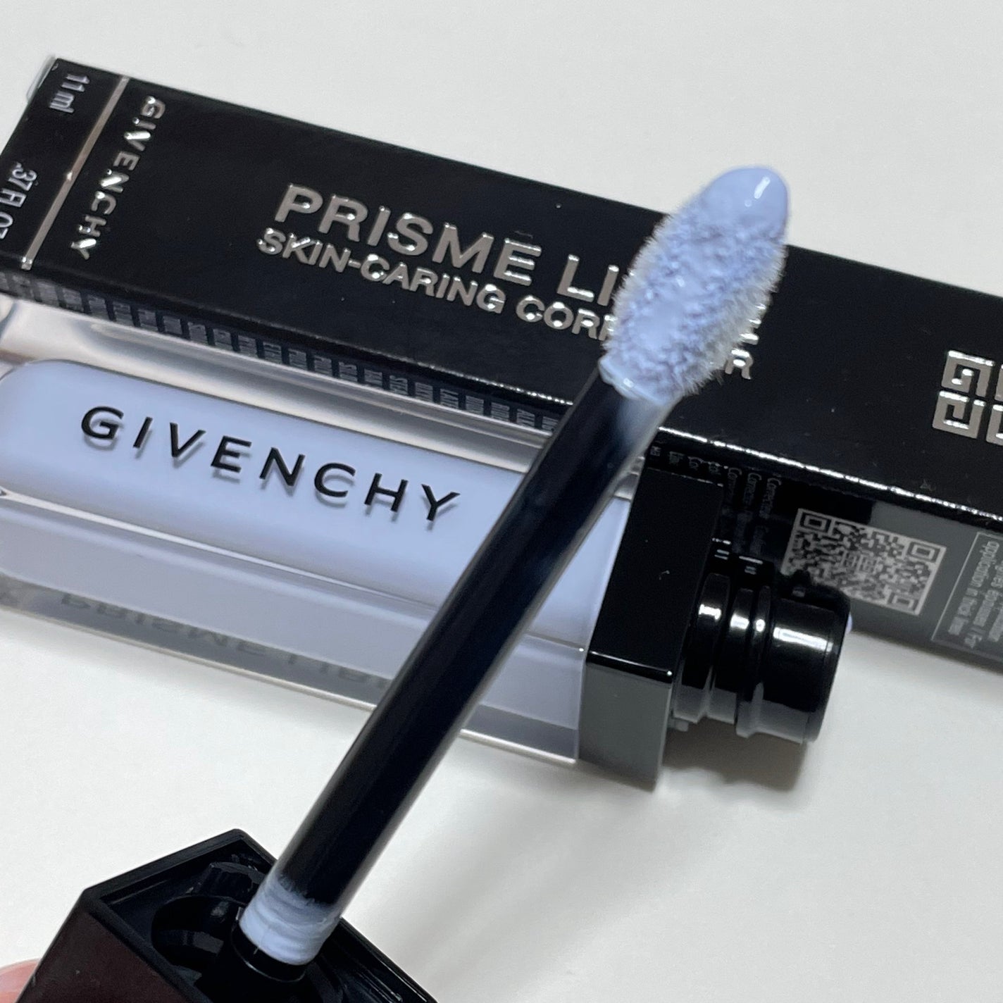 プリズム・リーブル・スキンケアリング・コレクター/GIVENCHY/化粧下地を使ったクチコミ(2枚目)