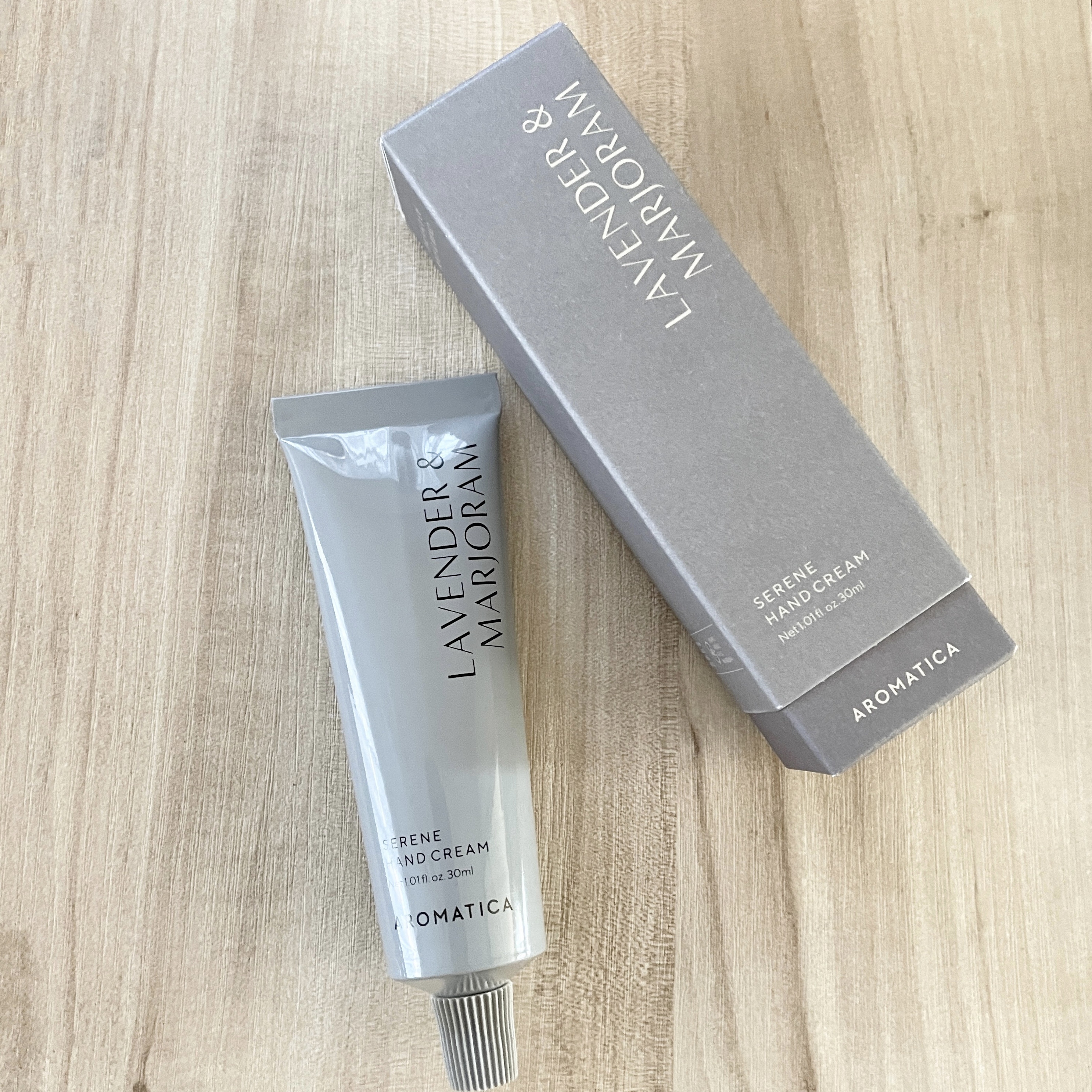 サレンハンドクリームラベンダー＆マジョラム/AROMATICA/ハンドクリームを使ったクチコミ（1枚目）