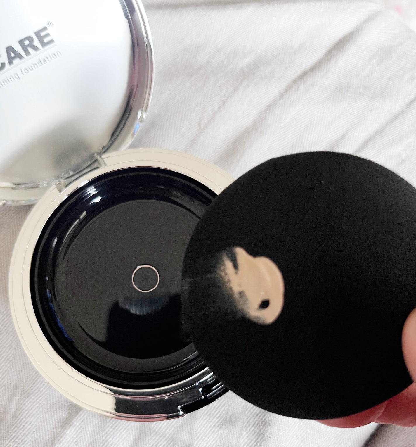 V3シャイニングファンデーション/SPICARE/クッションファンデーションを使ったクチコミ(3枚目)