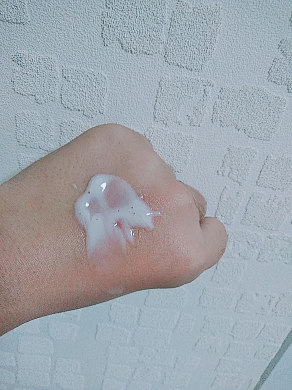 フェイスマスク ローヤルゼリー/APIVITA(アピヴィータ)/洗い流すパック・マスクを使ったクチコミ（2枚目）