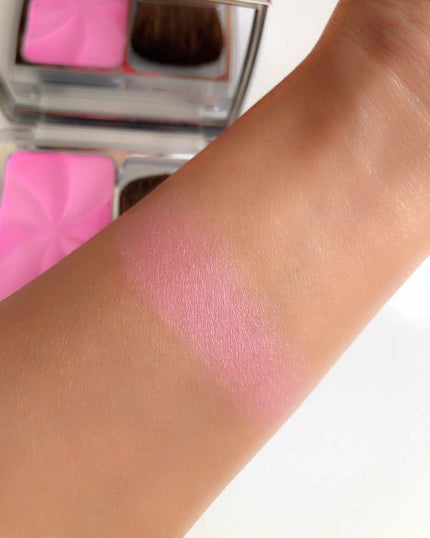 ディオールスキン ロージー グロウ/Dior/パウダーチークを使ったクチコミ(2枚目)