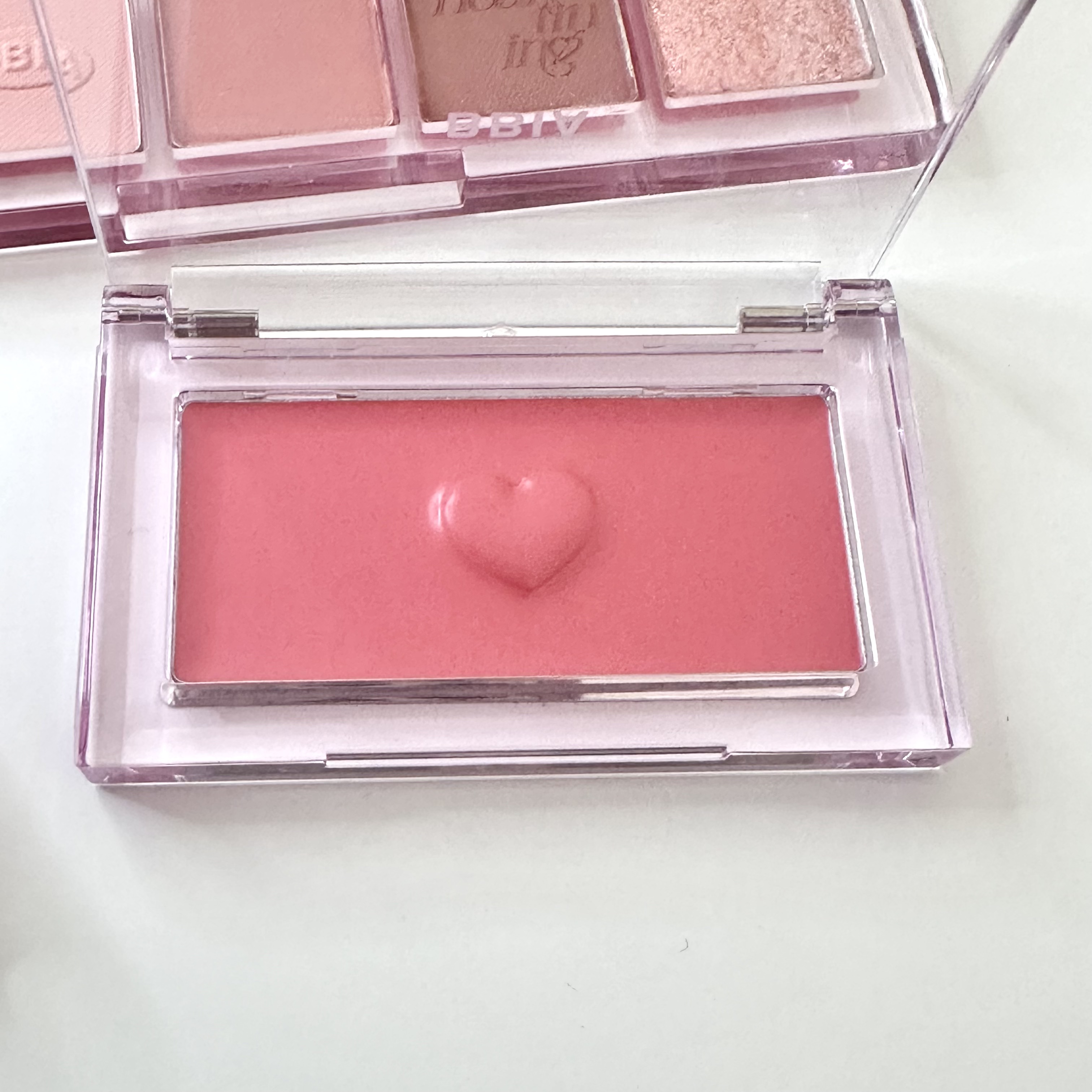 レディトゥーウェアダウニーチーク/BBIA/ジェル・クリームチークを使ったクチコミ（3枚目）