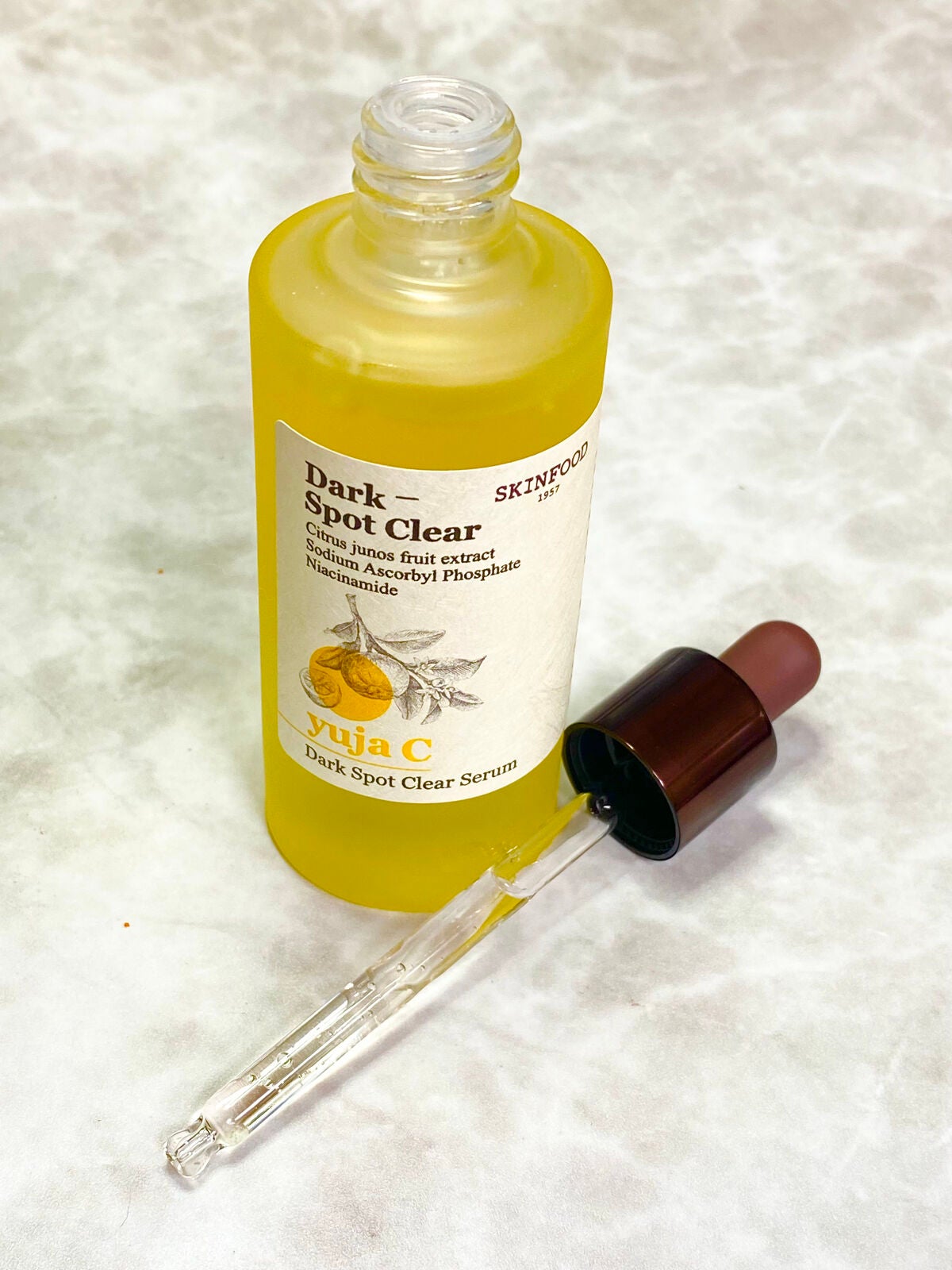 ゆずC ダークスポットクリア エッセンス/SKINFOOD/美容液を使ったクチコミ(5枚目)