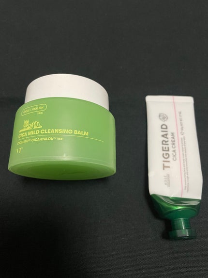 タイガレイド 薬用CICAリペア クリームのクチコミ「使い切りコスメ
画像左:VT シカマイルドクレンジングバーム
カテゴリー:クレンジングバー.....」(1枚目)