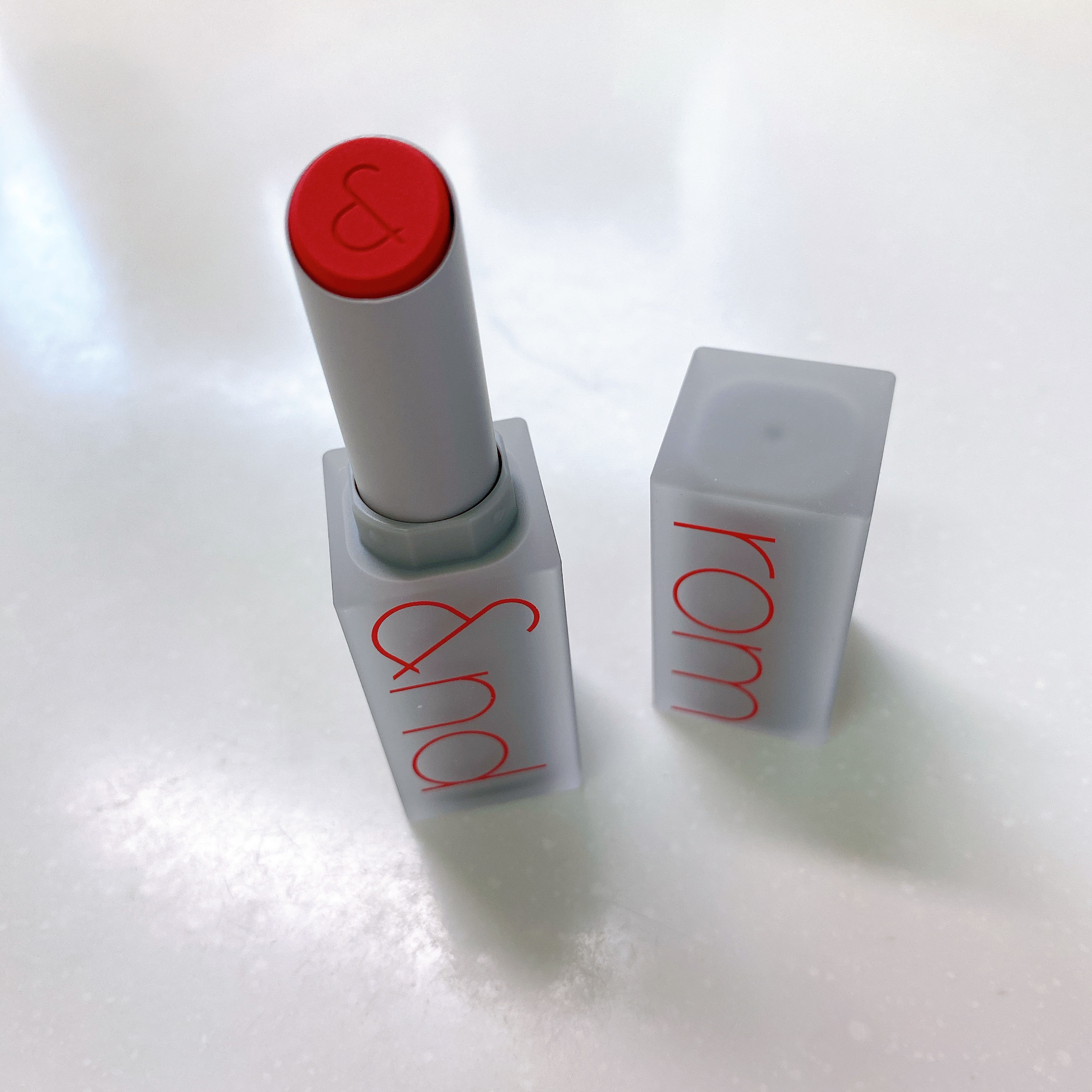 ゼロマットリップスティック 12 サムシング/rom&nd/口紅を使ったクチコミ（1枚目）