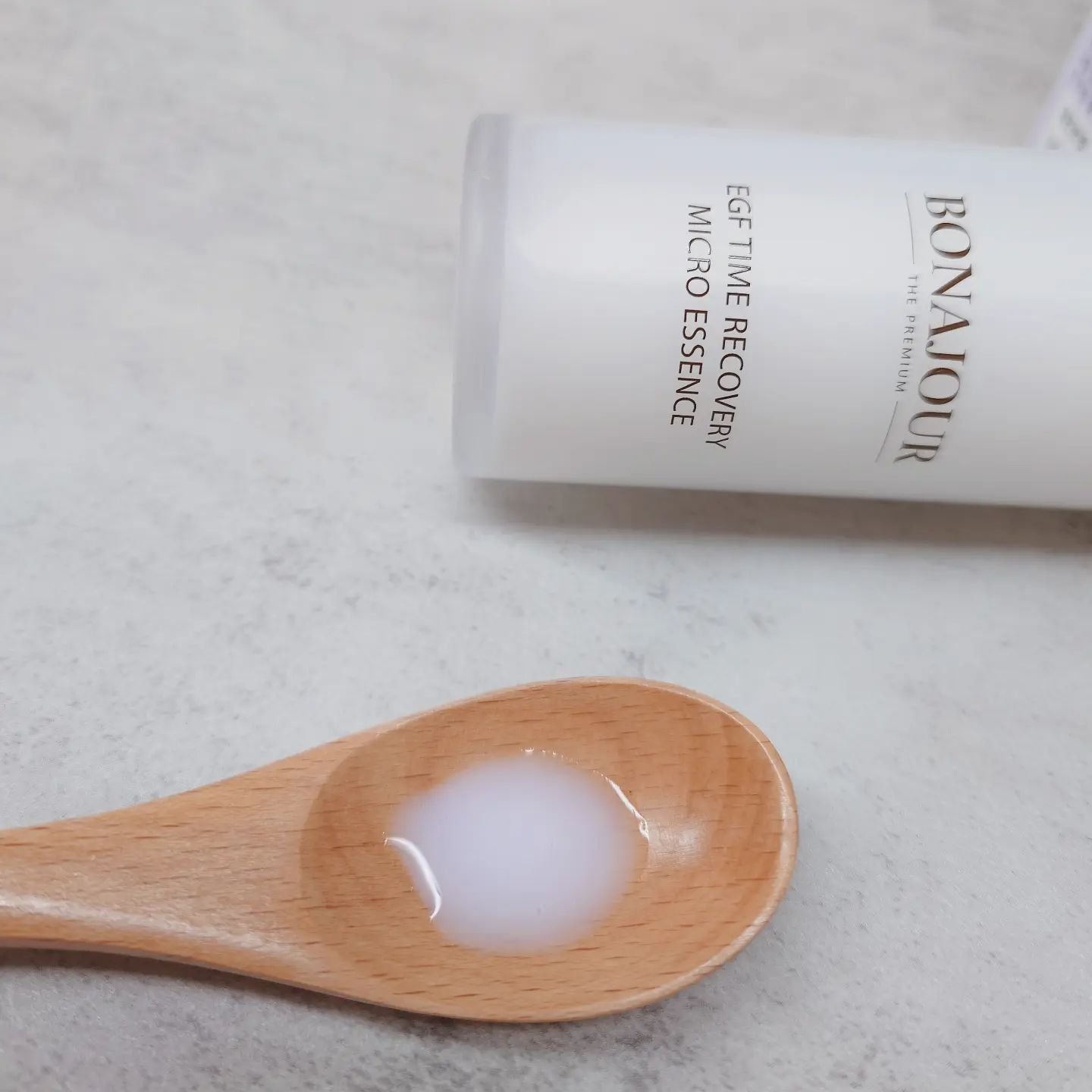 イージーエフタイムリカバリーマイクロエッセンス/Bonajour/美容液を使ったクチコミ（3枚目）