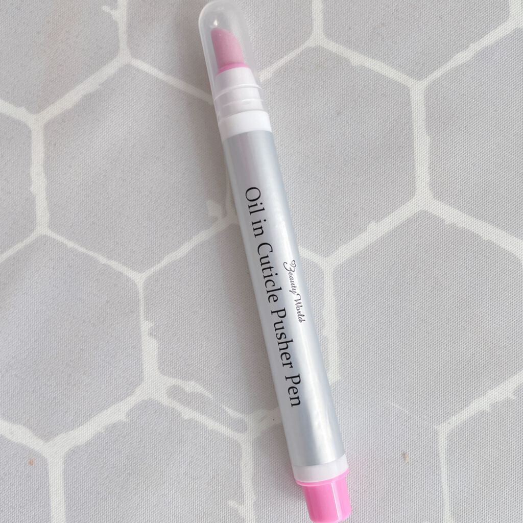 オイルインキューティクルプッシャーペン/ビューティーワールド/ネイル用品を使ったクチコミ(2枚目)