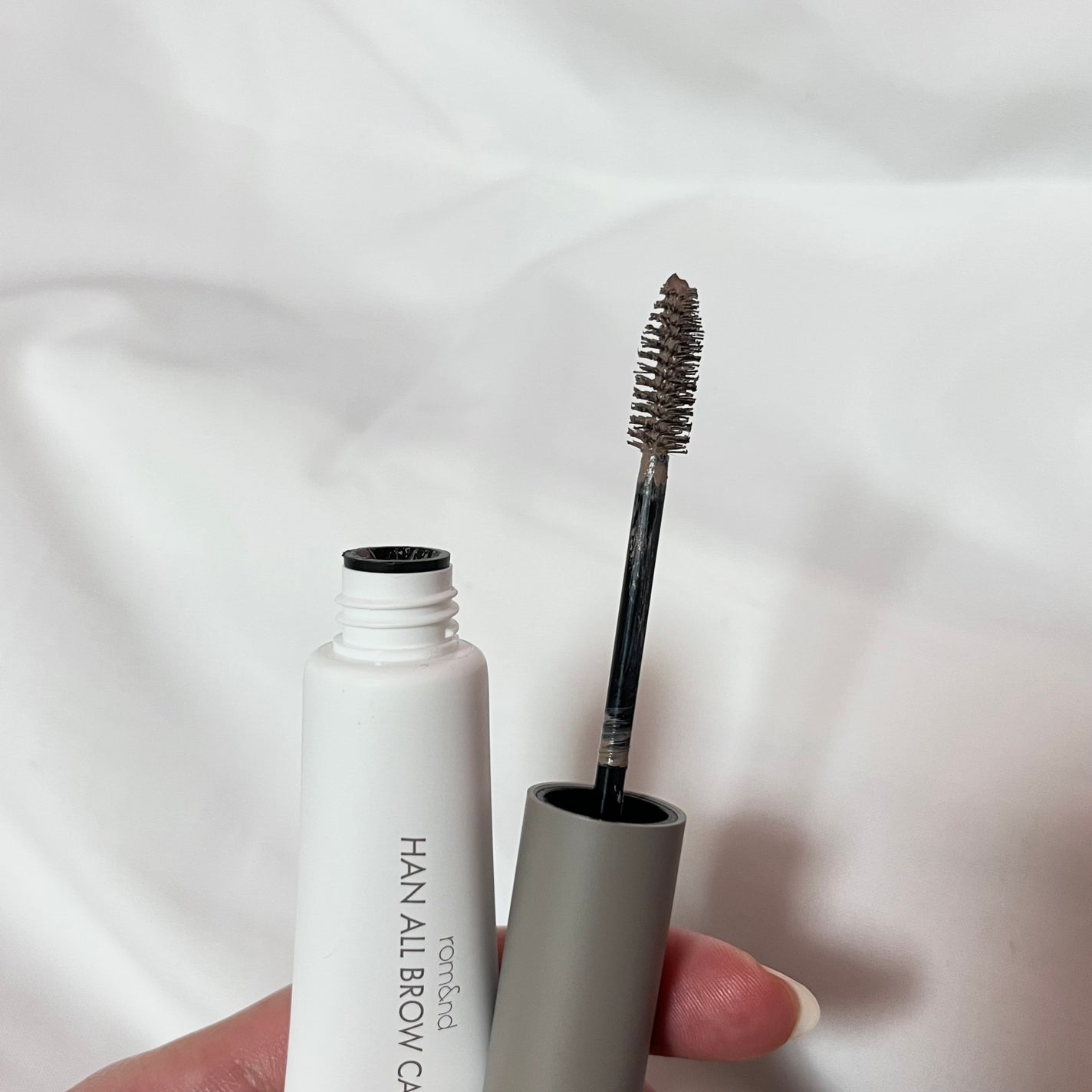 ハンオールブロウカラ/rom&nd/眉マスカラを使ったクチコミ(2枚目)