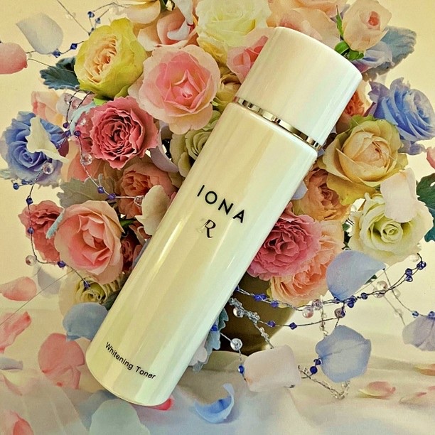 ホワイトニング トナー/イオナR (イオナアール)/化粧水を使ったクチコミ（2枚目）