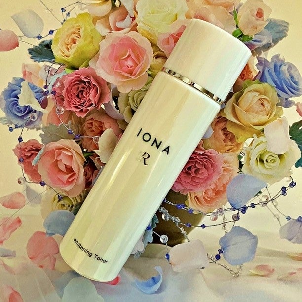 ホワイトニング トナー/イオナR (イオナアール)/化粧水を使ったクチコミ(2枚目)