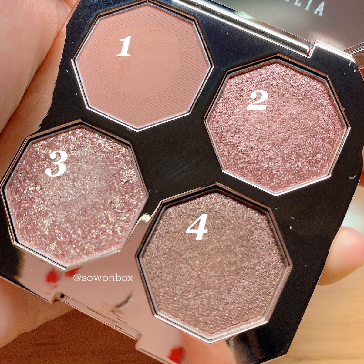 ドリームベルベットアイシャドウパレット/DEAR DAHLIA/アイシャドウパレットを使ったクチコミ(2枚目)